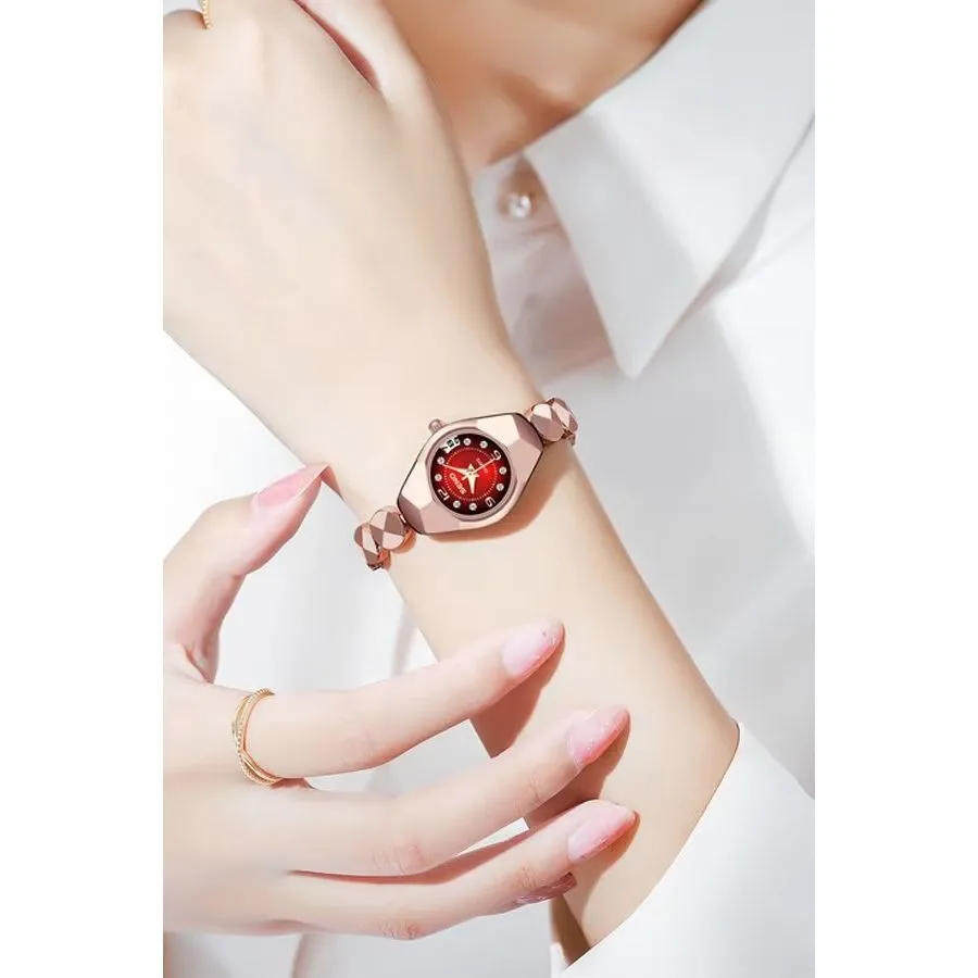 Ostranuxe Elegance Wristwear