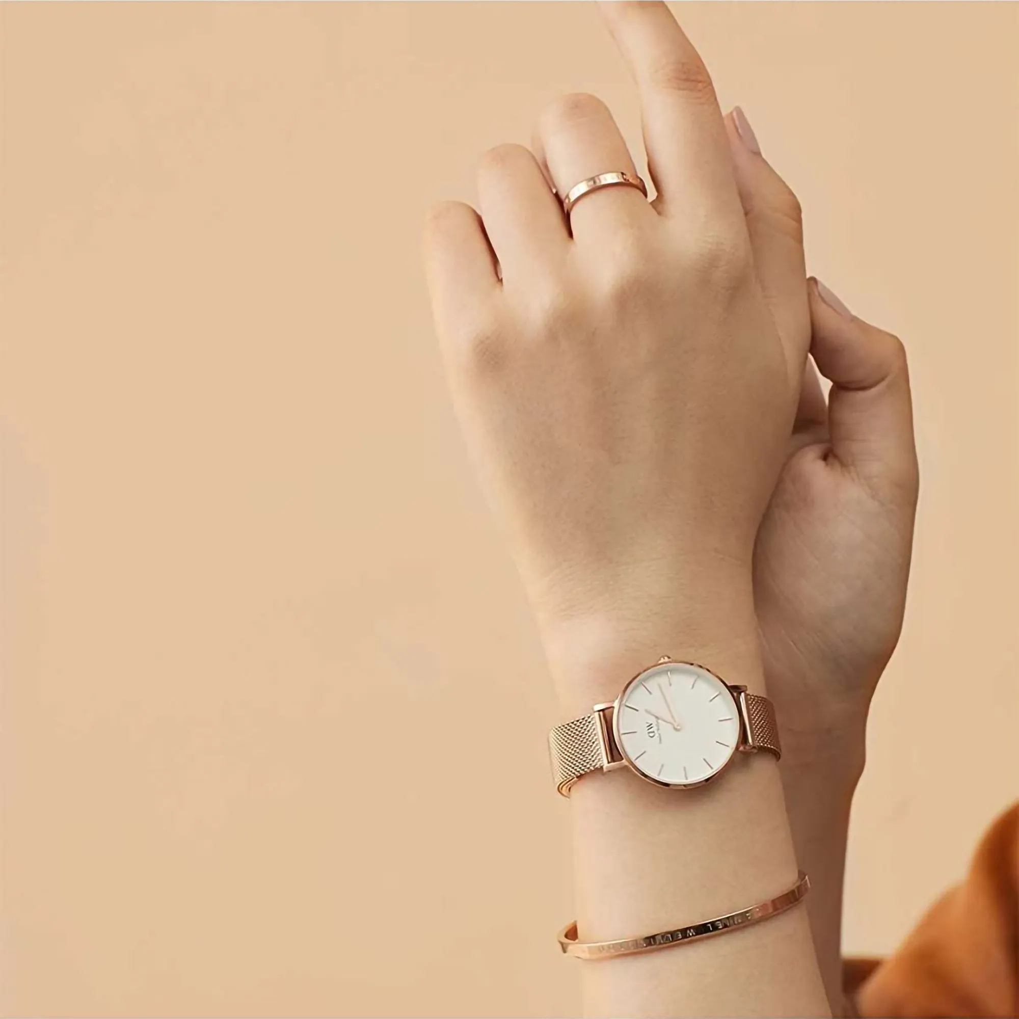 Petite Women's White Analog Stainless Steel Watch DW00100163