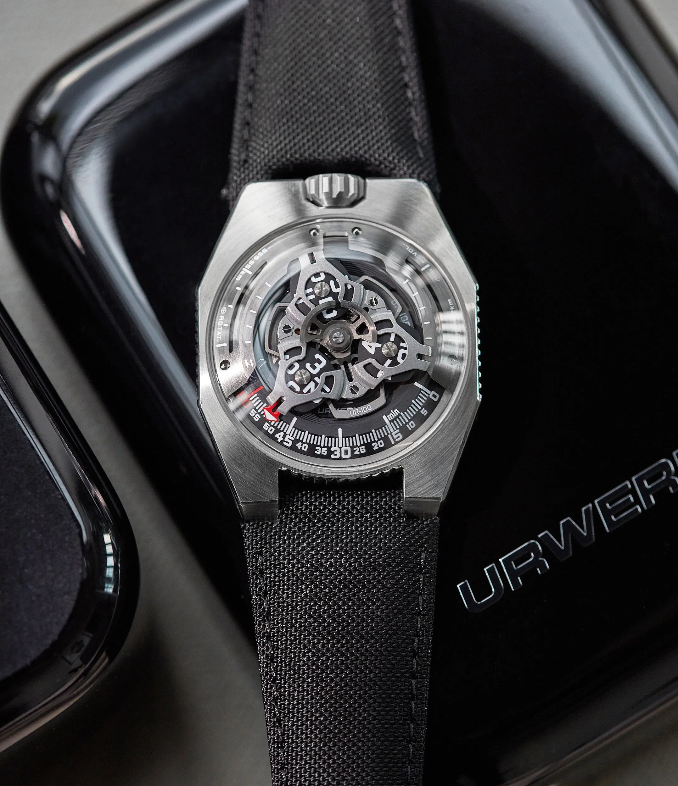 UR-100 Iron | Wandering Hours | Steel