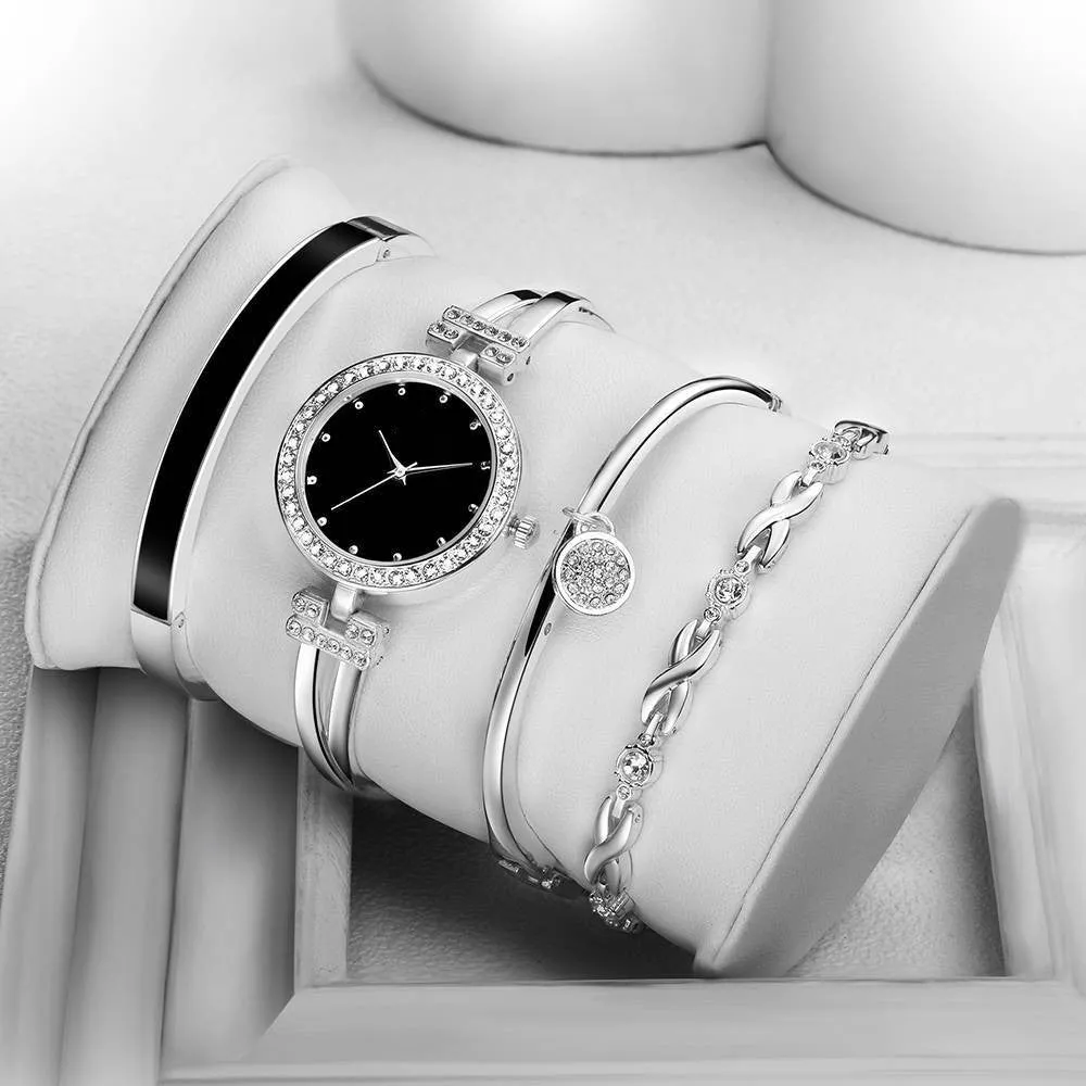 Women's Fashion Quartz Watch Jewellery Set